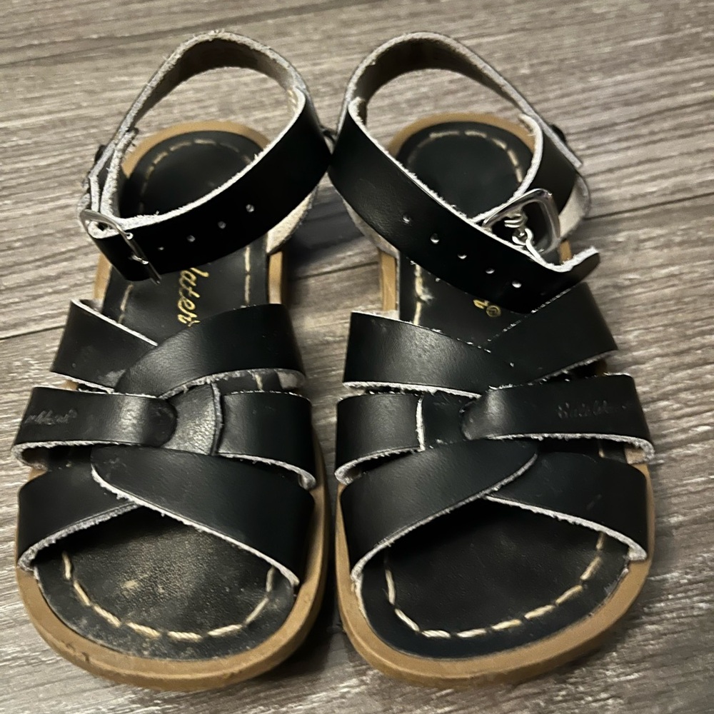 Salt Water Black Sandals Size 10 kids